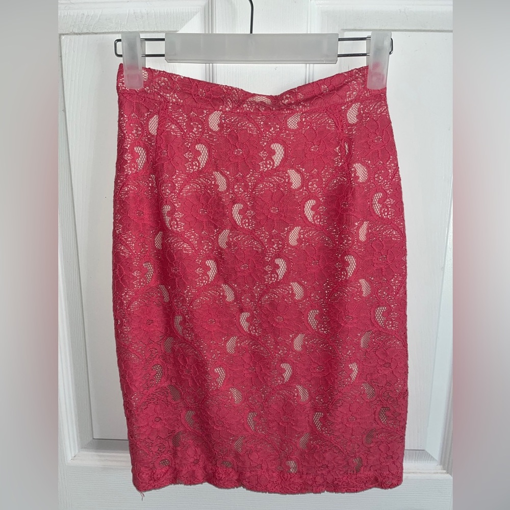 H&M Skirt size 2 Lace Floral